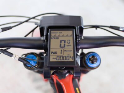 LCD display with multiple cycle computer functions and assist levels